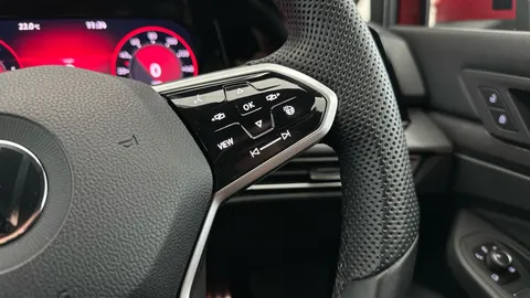 Thumbnail image for the Volkswagen Golf 2.0 TDI GTD   DSG