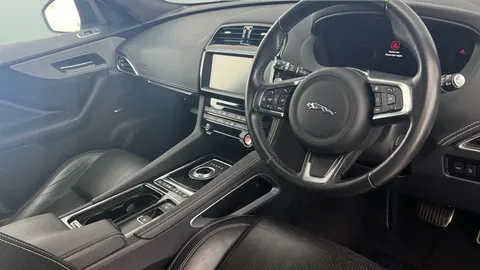 Thumbnail image for the Jaguar F-Pace 2.0 P250i Chequered Flag   AWD