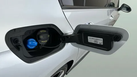 Thumbnail image for the Volkswagen Golf 2.0 TDI GTD   DSG