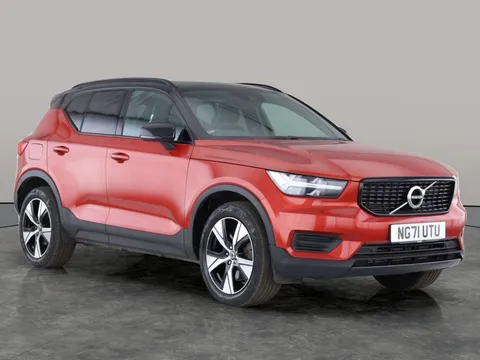Thumbnail image for the Volvo XC40 1.5h T5 Twin Engine Recharge 10.7kWh R-Design   Plug-in