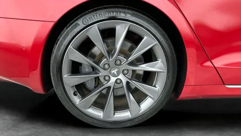 Thumbnail image for the Tesla Model S (Dual Motor) Long Range Plus   4WDE