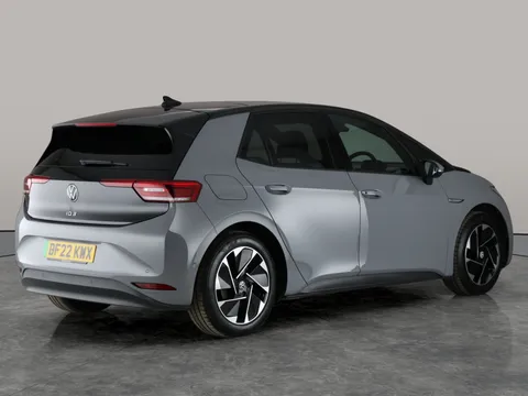 Thumbnail image for the Volkswagen Id.3 Pro 58kWh Family