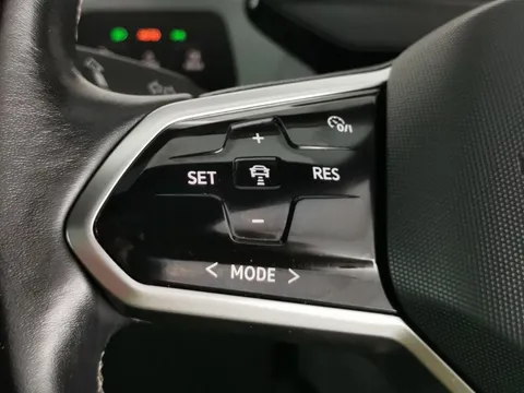 Thumbnail image for the Volkswagen Id.3 Pro 58kWh Family