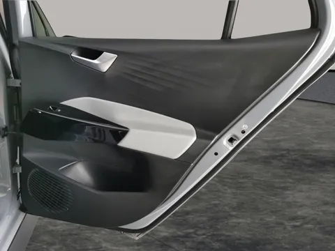 Thumbnail image for the Volkswagen Id.3 Pro 58kWh Family