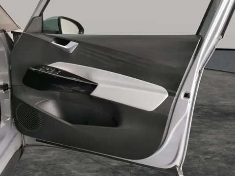 Thumbnail image for the Volkswagen Id.3 Pro 58kWh Family