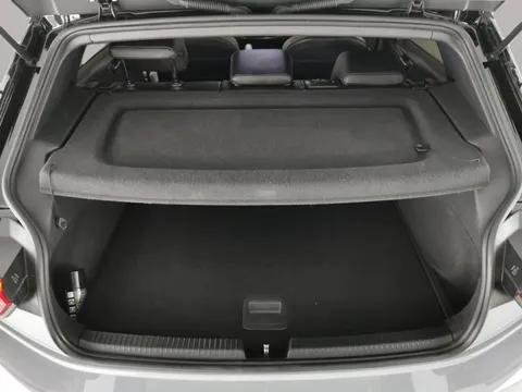 Thumbnail image for the Volkswagen Id.3 Pro 58kWh Family