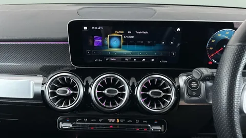 Thumbnail image for the Mercedes-Benz Glb 2.0 GLB220d AMG Line (Premium)   8G-DCT 4MATIC