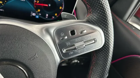 Thumbnail image for the Mercedes-Benz Glb 2.0 GLB220d AMG Line (Premium)   8G-DCT 4MATIC