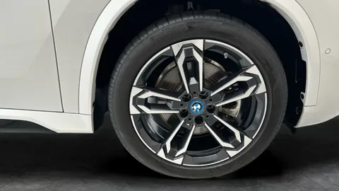 Thumbnail image for the BMW Ix1 30 66.5kWh M Sport   xDrive (11kW Charger)