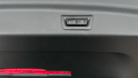 Thumbnail image for the BMW Ix1 30 66.5kWh M Sport   xDrive (11kW Charger)