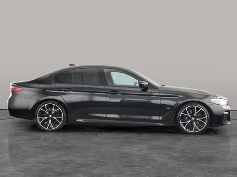 Thumbnail image for the BMW 5 Series 2.0 520i MHT M Sport    Steptronic