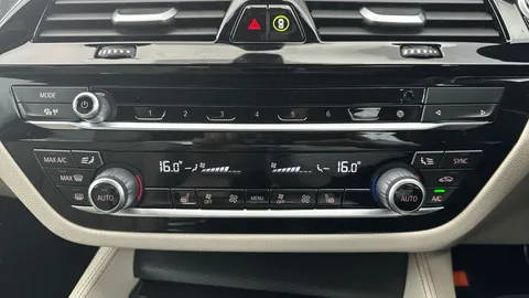 Thumbnail image for the BMW 5 Series 2.0 520i MHT M Sport    Steptronic