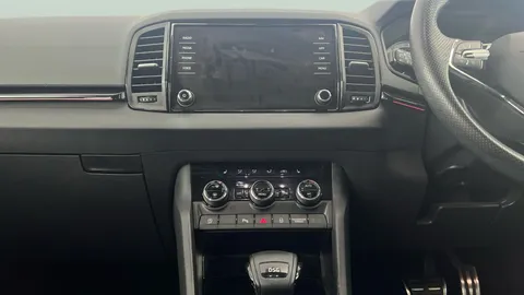 Thumbnail image for the Škoda Karoq 1.5 TSI ACT SportLine   DSG