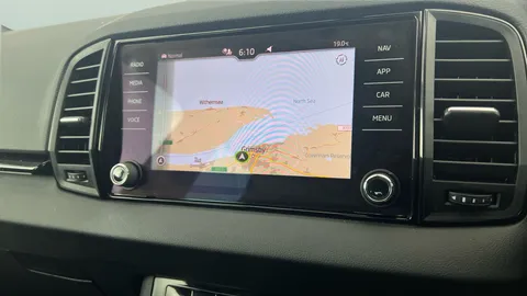 Thumbnail image for the Škoda Karoq 1.5 TSI ACT SportLine   DSG