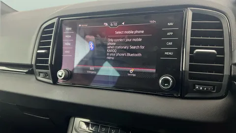 Thumbnail image for the Škoda Karoq 1.5 TSI ACT SportLine   DSG