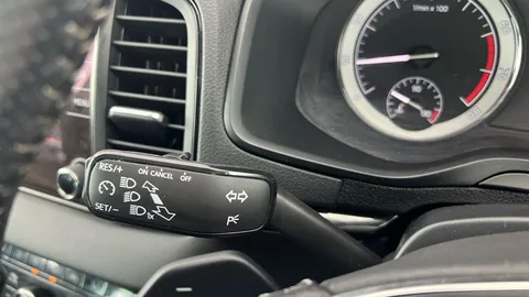 Thumbnail image for the Škoda Karoq 1.5 TSI ACT SportLine   DSG