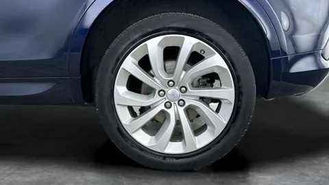 Thumbnail image for the Land Rover Discovery Sport 2.0 D180 MHEV R-Dynamic HSE   4WD