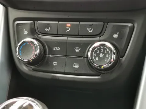 Thumbnail image for the Vauxhall Zafira Tourer 1.4i Turbo SRi Nav