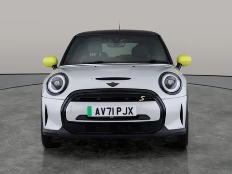 Thumbnail image for the Mini Electric Hatch Cooper SE 32.6kWh Level 2