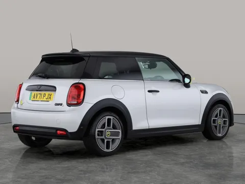 Thumbnail image for the Mini Electric Hatch Cooper SE 32.6kWh Level 2