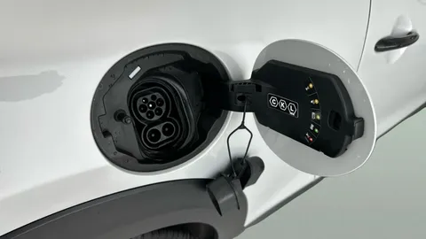 Thumbnail image for the Mini Electric Hatch Cooper SE 32.6kWh Level 2