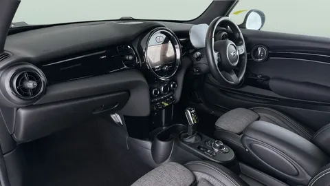 Thumbnail image for the Mini Electric Hatch Cooper SE 32.6kWh Level 2
