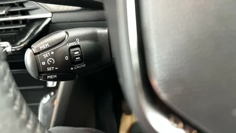 Thumbnail image for the Peugeot 2008 1.2 PureTech Active Premium