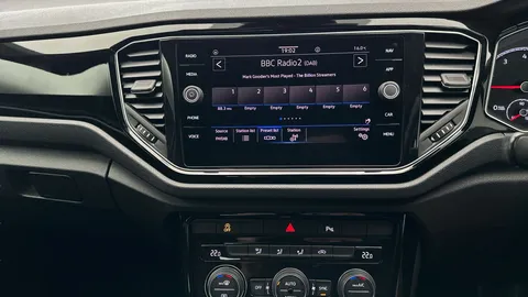 Thumbnail image for the Volkswagen T-Roc 1.5 TSI EVO Black Edition   DSG