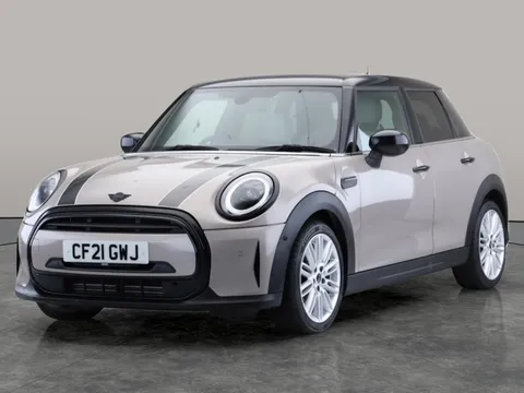 Thumbnail image for the Mini Hatch 1.5 Cooper Exclusive