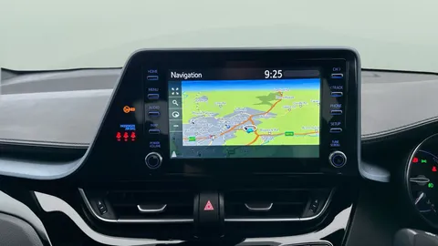 Thumbnail image for the Toyota C-HR 1.8 VVT-h GPF Design    CVT