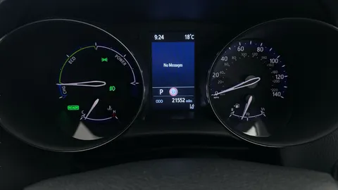 Thumbnail image for the Toyota C-HR 1.8 VVT-h GPF Design    CVT