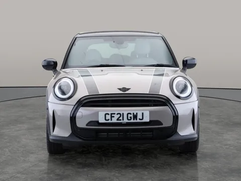 Thumbnail image for the Mini Hatch 1.5 Cooper Exclusive