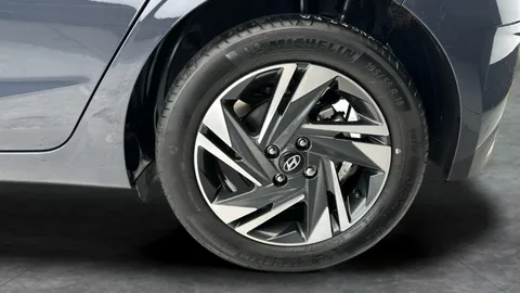 Thumbnail image for the Hyundai i20 1.0 T-GDi MHEV SE Connect    DCT