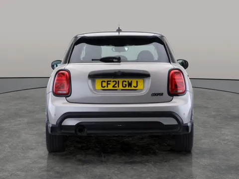 Thumbnail image for the Mini Hatch 1.5 Cooper Exclusive