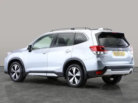 Thumbnail image for the Subaru Forester 2.0 i e-Boxer XE Premium    Lineartronic 4WD