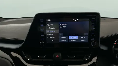Thumbnail image for the Toyota C-HR 1.8 VVT-h GPF Design    CVT