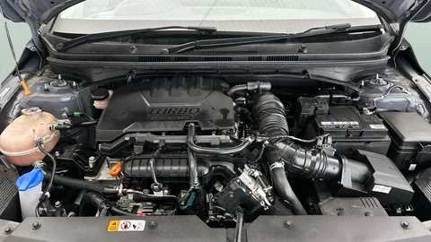 Thumbnail image for the Hyundai i20 1.0 T-GDi MHEV SE Connect    DCT