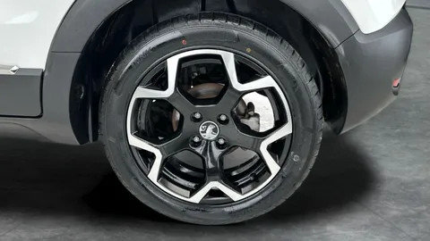 Thumbnail image for the Vauxhall Crossland 1.2 Turbo Ultimate Nav
