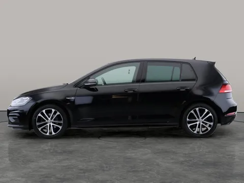 Thumbnail image for the Volkswagen Golf 1.5 TSI EVO R-Line Edition