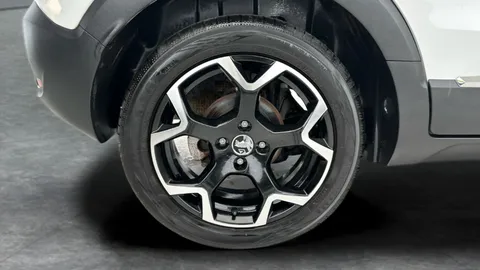 Thumbnail image for the Vauxhall Crossland 1.2 Turbo Ultimate Nav