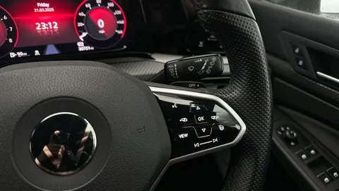 Thumbnail image for the Volkswagen Golf 1.5 eTSI MHEV R-Line    DSG