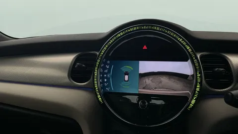 Thumbnail image for the Mini Hatch 1.5 Cooper Exclusive