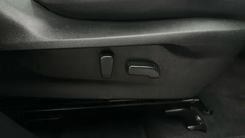 Thumbnail image for the Subaru Forester 2.0 i e-Boxer XE Premium    Lineartronic 4WD