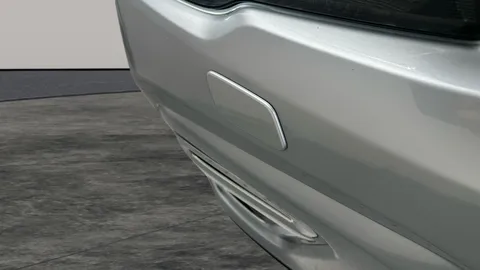 Thumbnail image for the Subaru Forester 2.0 i e-Boxer XE Premium    Lineartronic 4WD