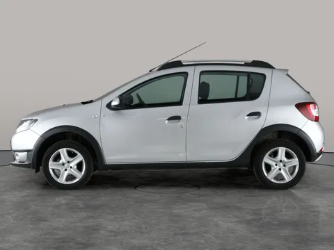 Thumbnail image for the Dacia Sandero Stepway 0.9 TCe Laureate