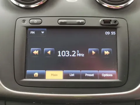 Thumbnail image for the Dacia Sandero Stepway 0.9 TCe Laureate