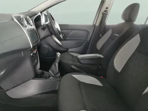 Thumbnail image for the Dacia Sandero Stepway 0.9 TCe Laureate
