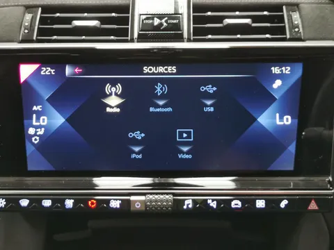 Thumbnail image for the Ds Automobiles Ds 7 Crossback 1.6 PureTech Performance Line Crossback  EAT8
