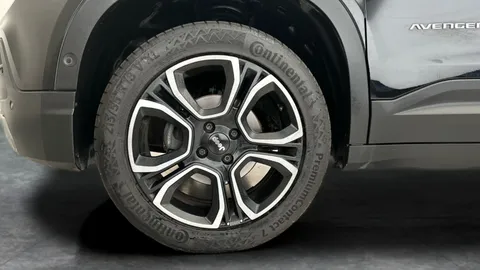Thumbnail image for the Jeep Avenger 1.2 Summit