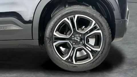 Thumbnail image for the Jeep Avenger 1.2 Summit